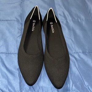 Knit Pointed Toe Flats